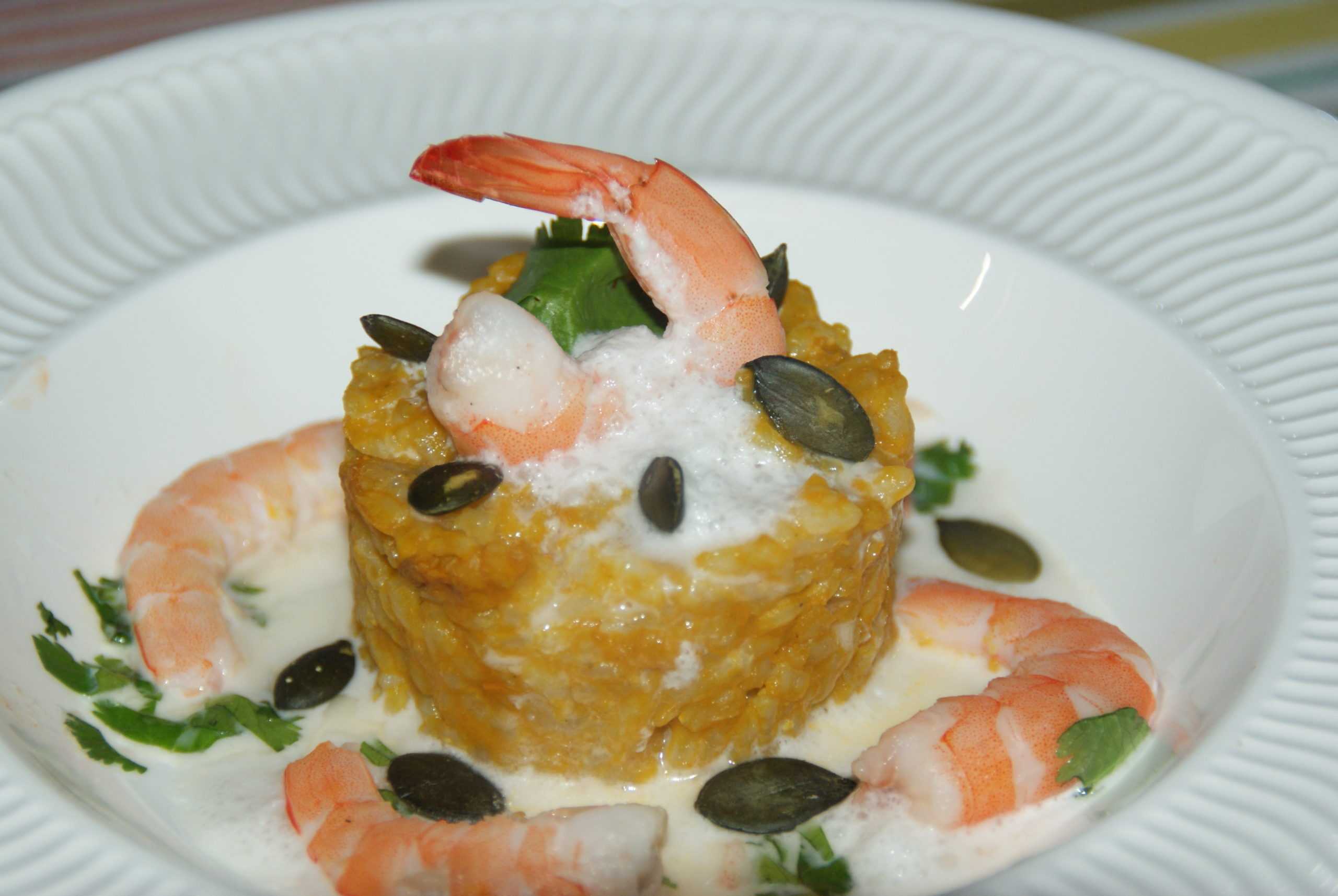 Rizotto de Potiron, crevettes sautées à la coriandre, écume coco