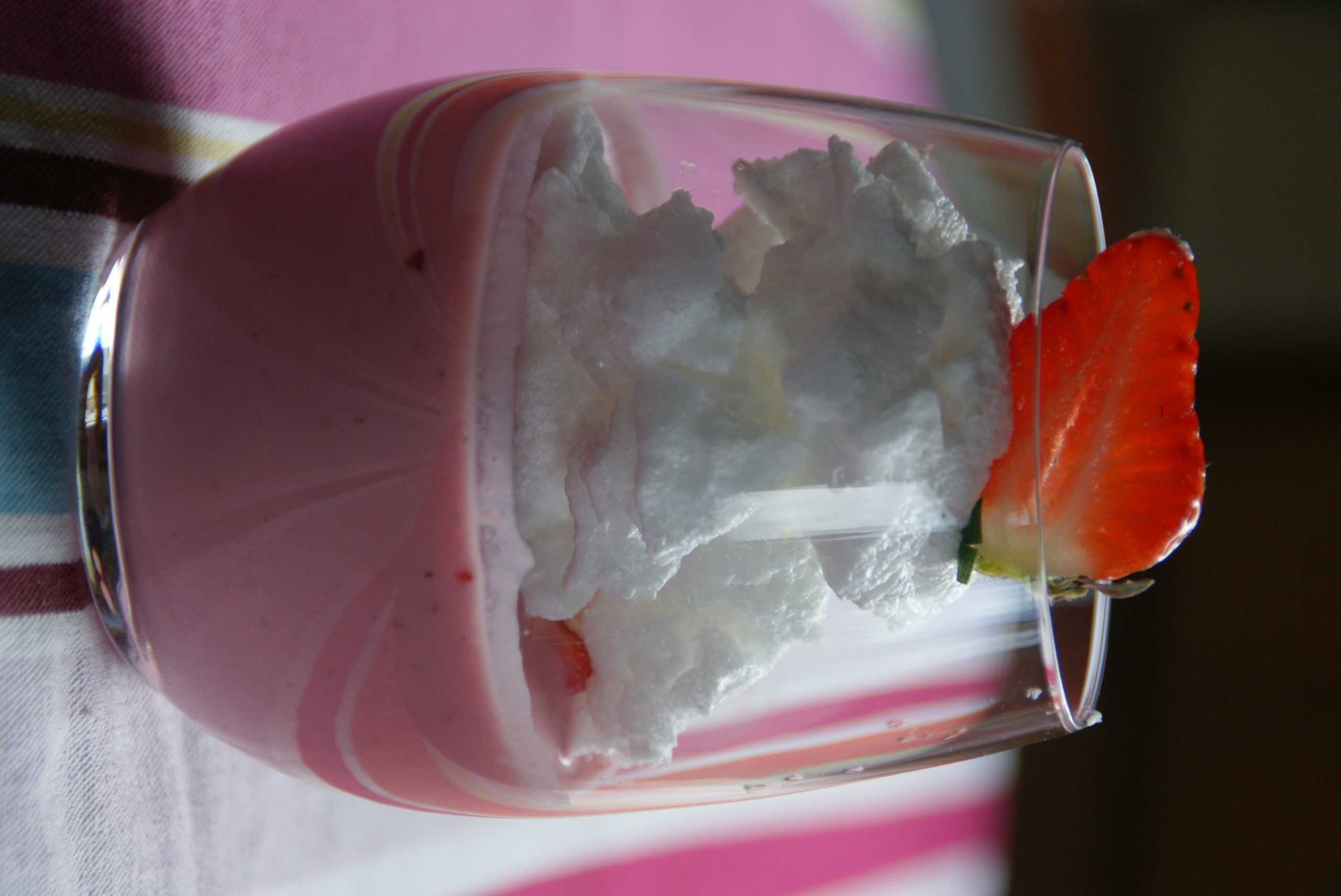 Iles flottantes aux fraises