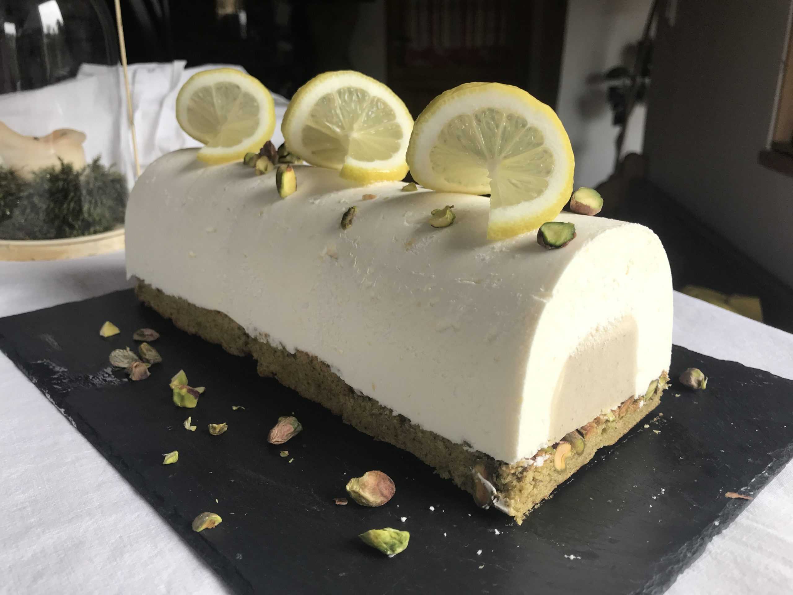 Bûche entremet citron et pistache (10 parts)